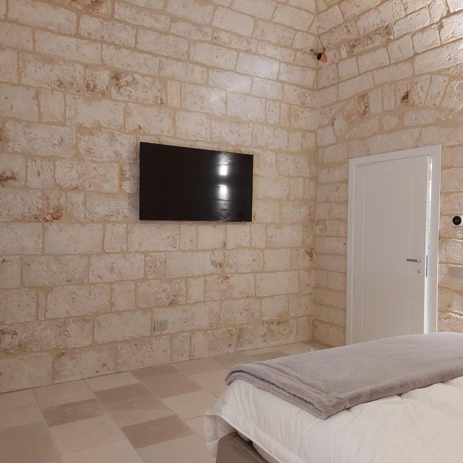 Palazzo Momi Bed and Breakfast Bari Buitenkant foto