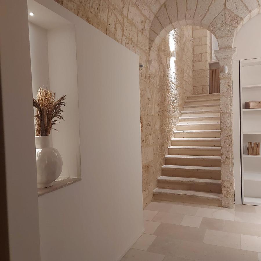 Palazzo Momi Bed and Breakfast Bari Buitenkant foto