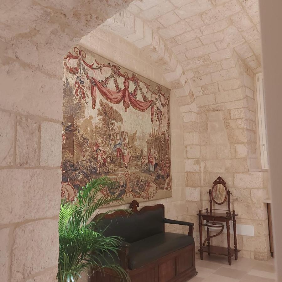 Palazzo Momi Bed and Breakfast Bari Buitenkant foto