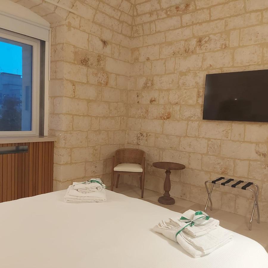 Palazzo Momi Bed and Breakfast Bari Buitenkant foto