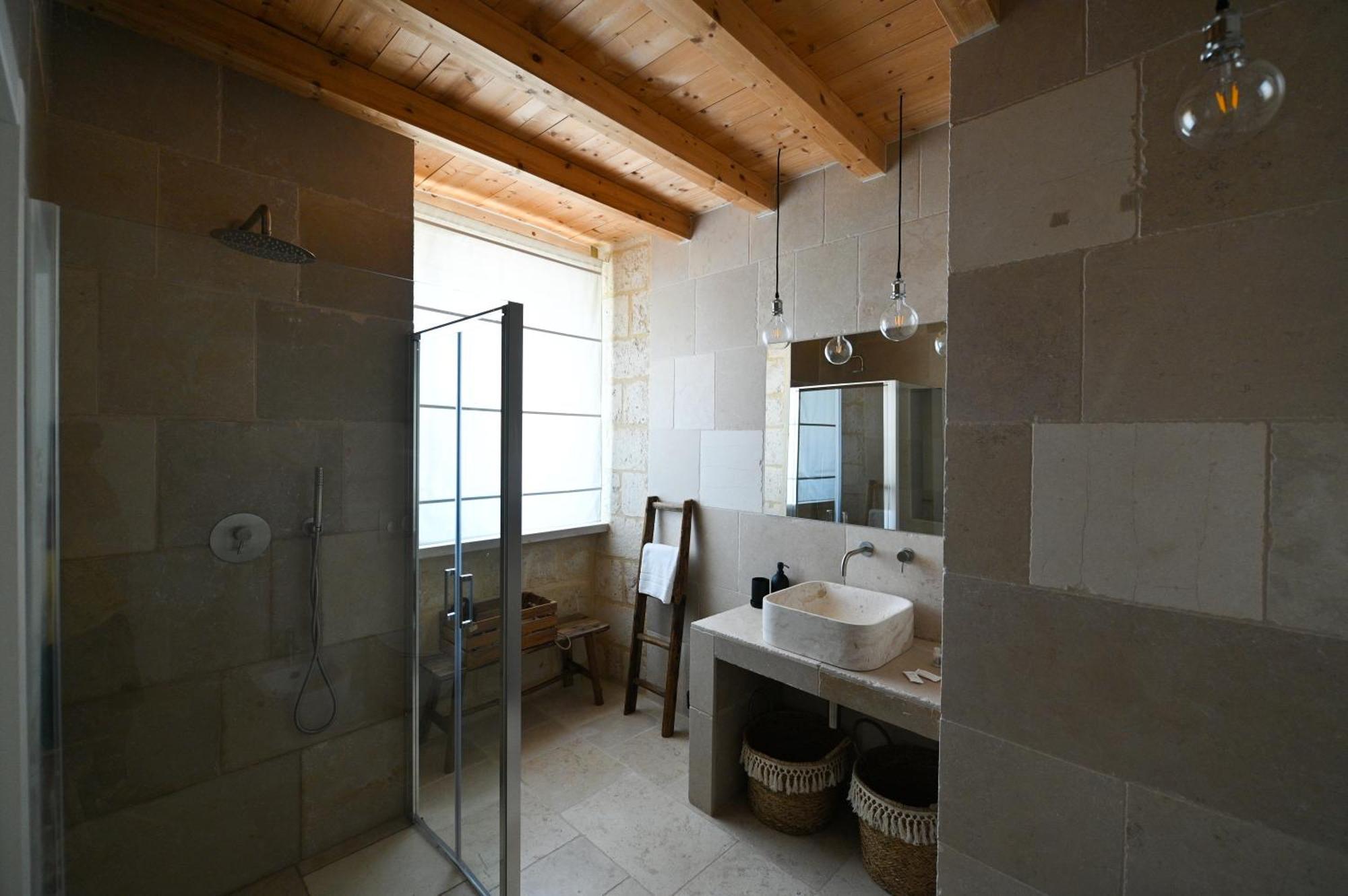 Palazzo Momi Bed and Breakfast Bari Buitenkant foto