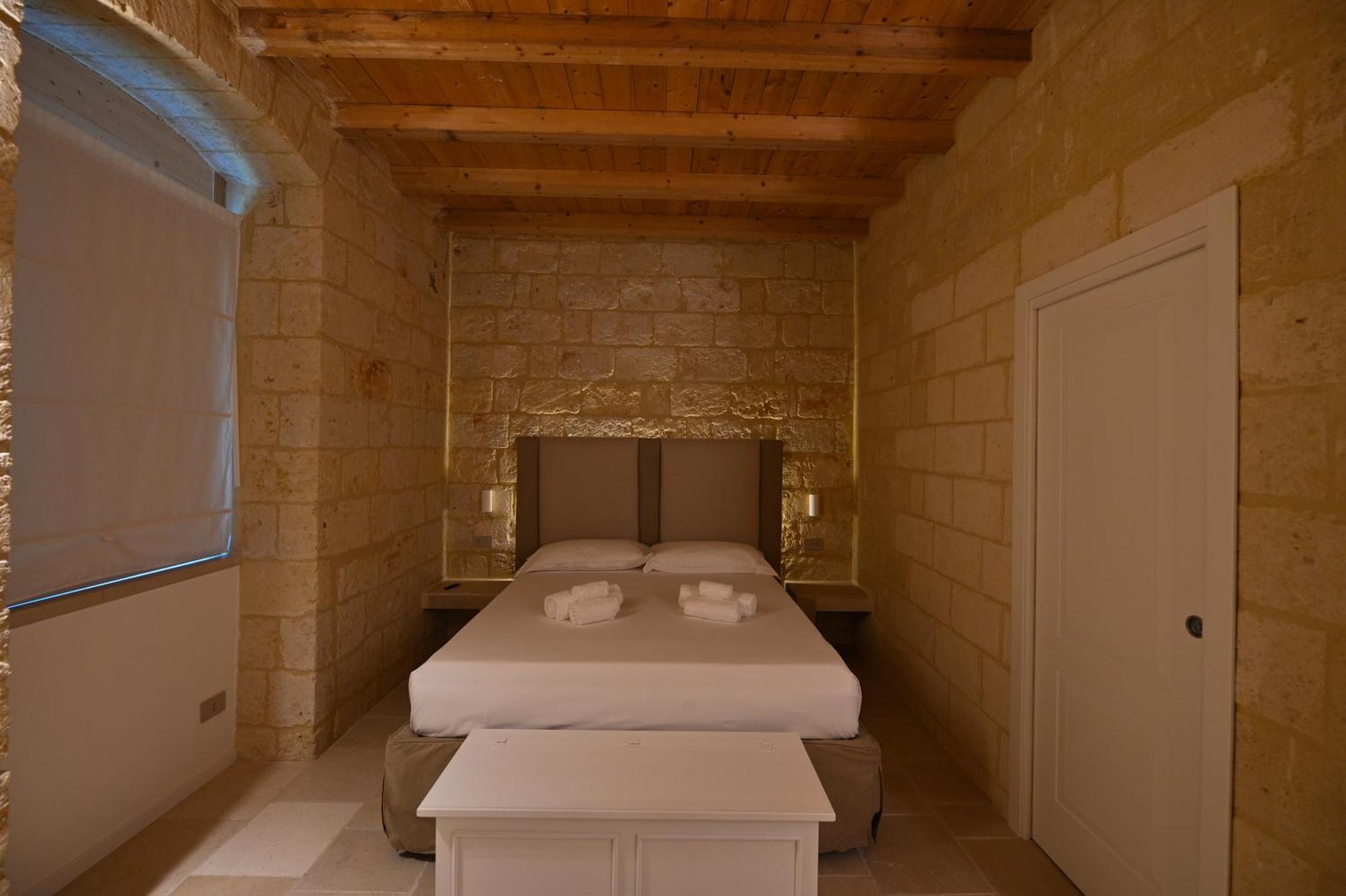 Palazzo Momi Bed and Breakfast Bari Buitenkant foto