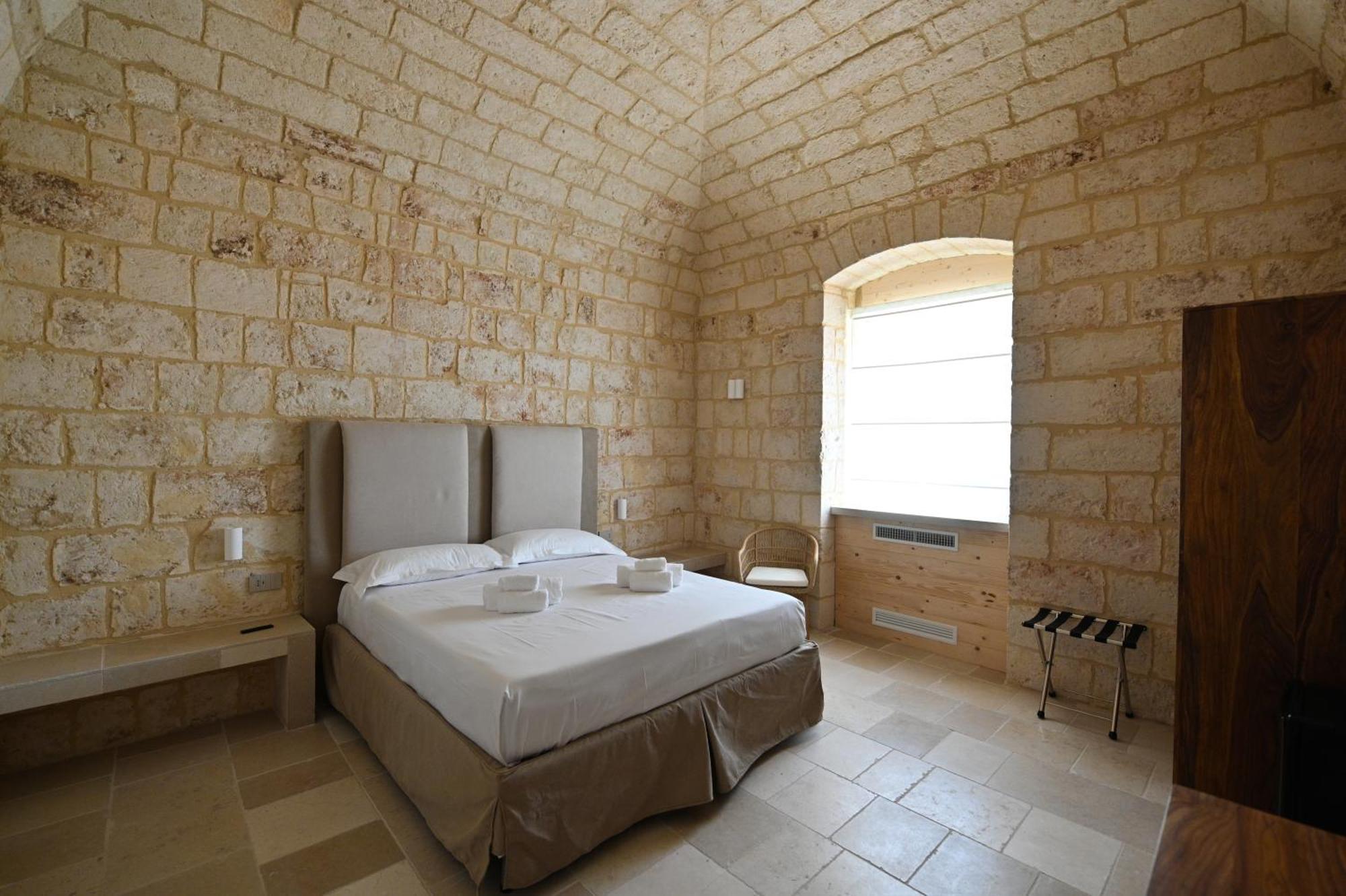 Palazzo Momi Bed and Breakfast Bari Buitenkant foto
