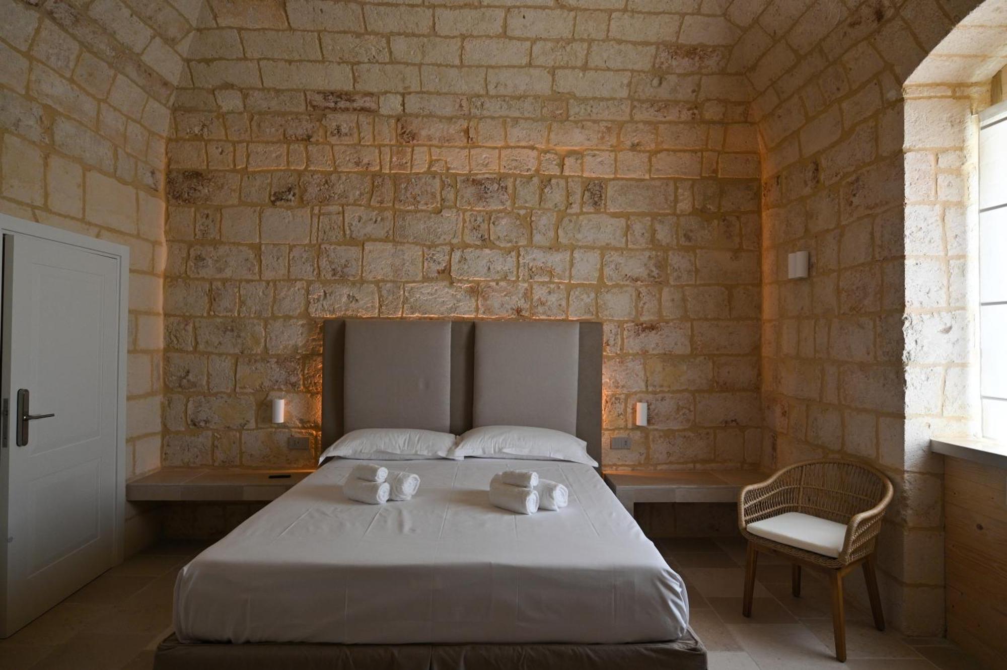 Palazzo Momi Bed and Breakfast Bari Buitenkant foto