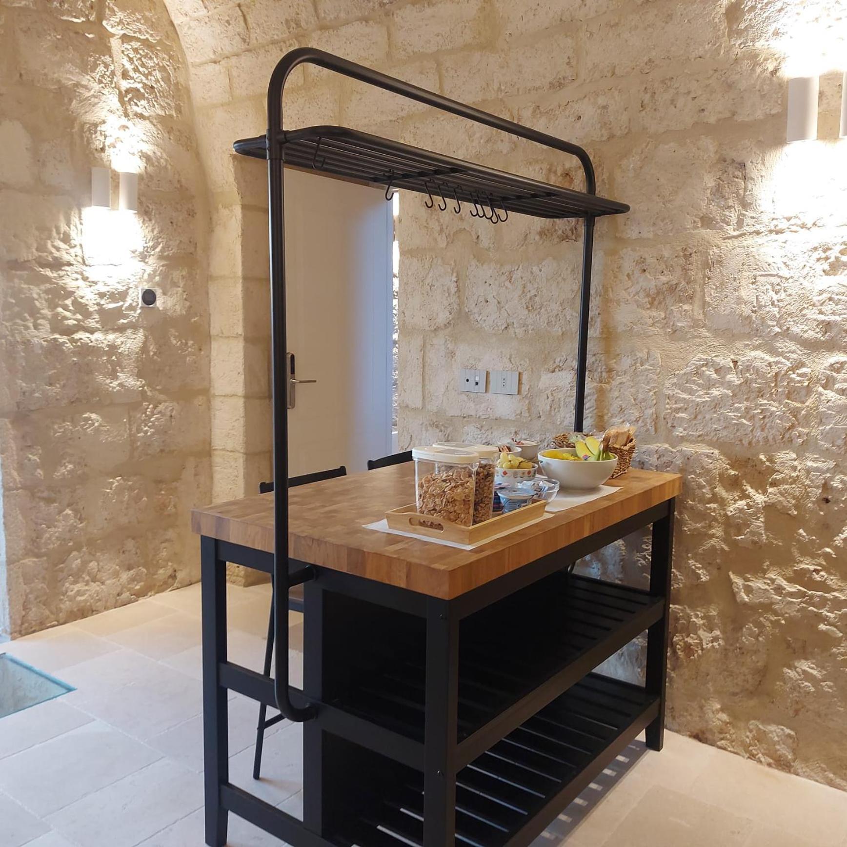 Palazzo Momi Bed and Breakfast Bari Buitenkant foto